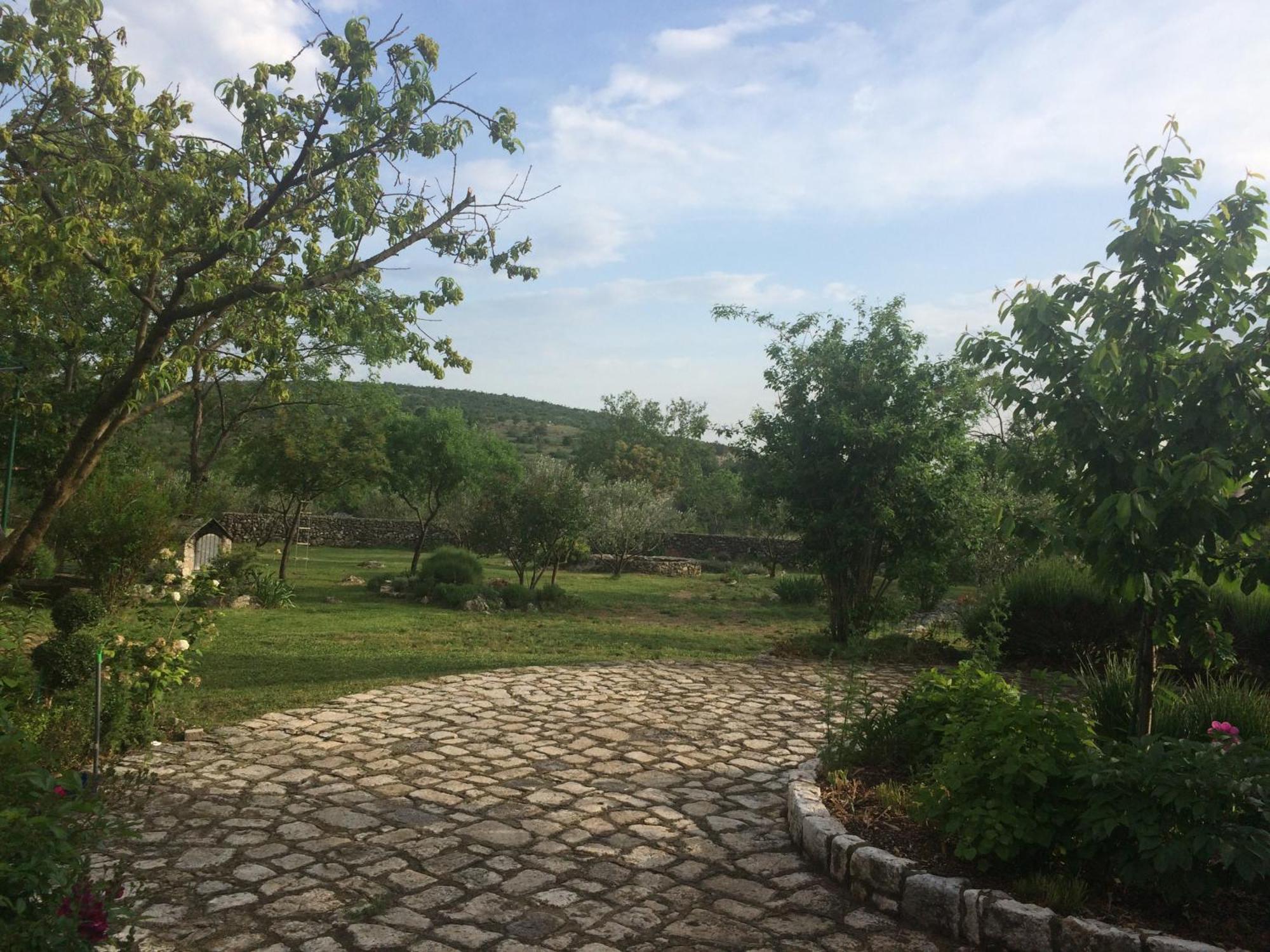 Holiday Home "Kike & Mara" Drniš 外观 照片