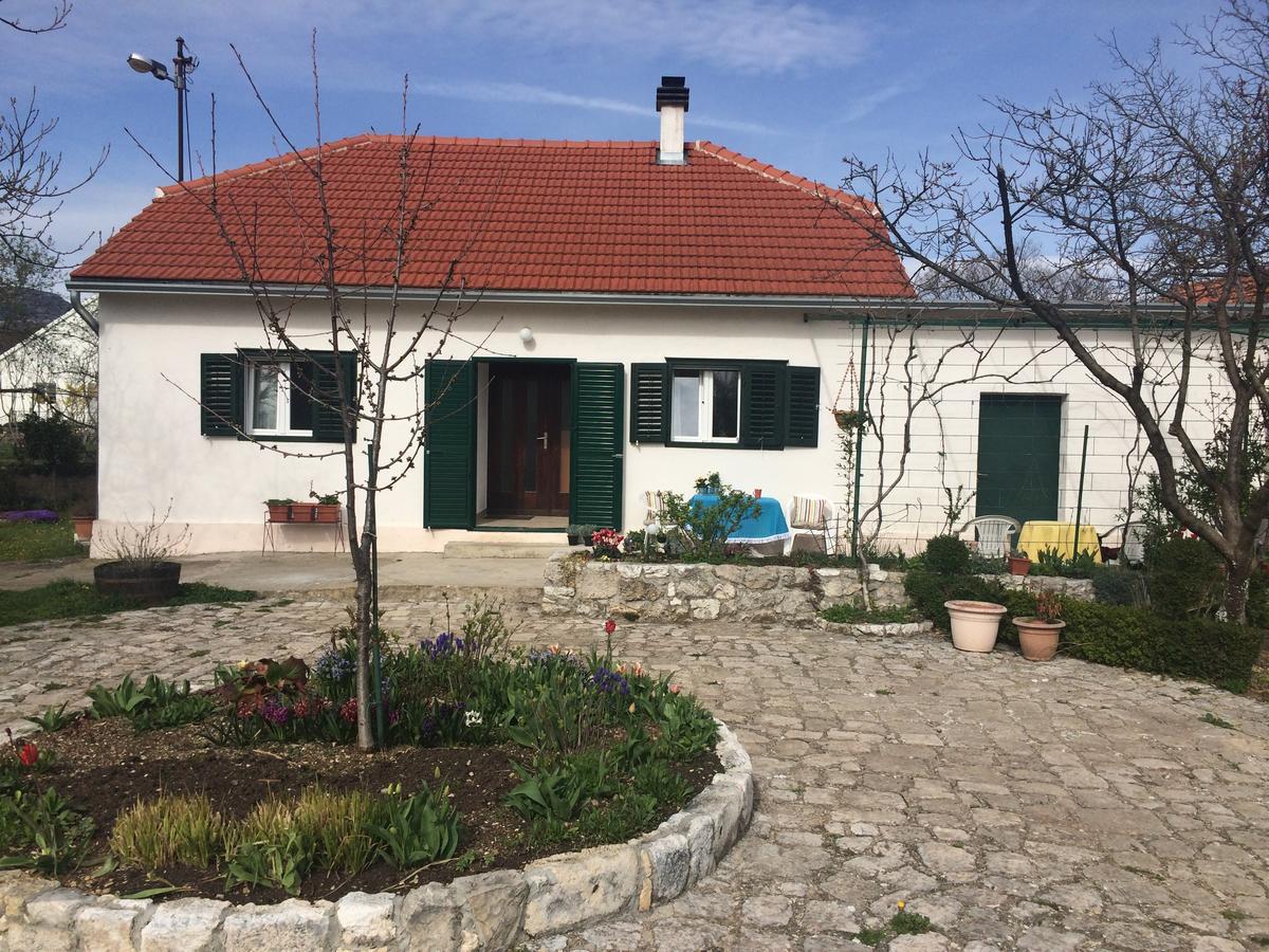 Holiday Home "Kike & Mara" Drniš 外观 照片